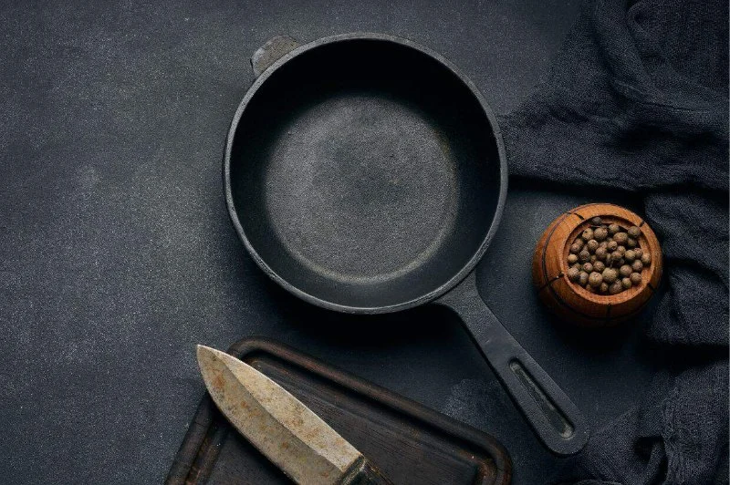 Why You Should Be Seasoning a Cast Iron Skillet | Cast Iron Restoration