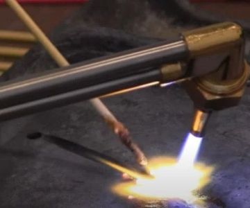 Professional Secrets Behind Perfect Cast Iron Restoration Service