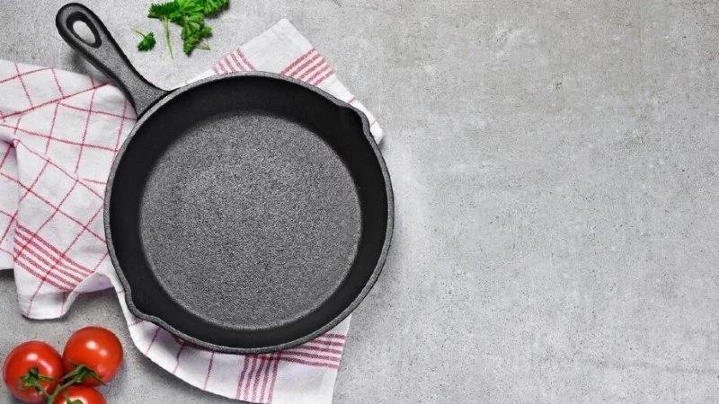 Affordable Methods for Cast Iron Refinishing Without Damaging Your Pan