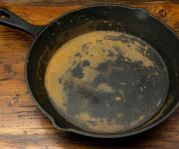 What to Avoid When Attempting Cast Iron Restoration Service: Key Tips