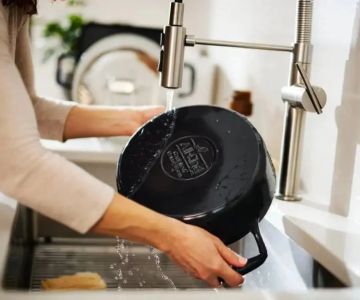 Beginner’s Guide to Cast Iron Restoration Service in Your Kitchen