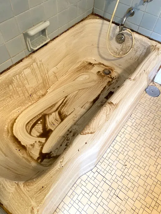 REFINISHING PROS - Bathtub And Tile Picture 4