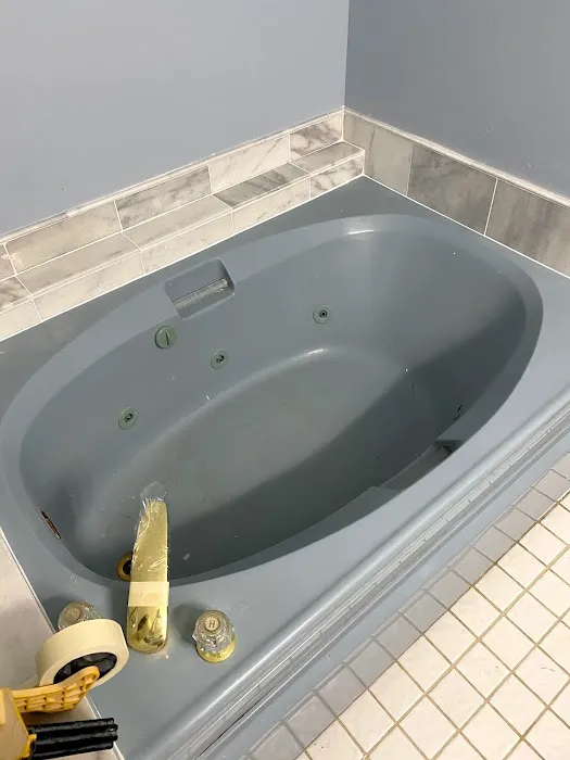 REFINISHING PROS - Bathtub And Tile Picture 3