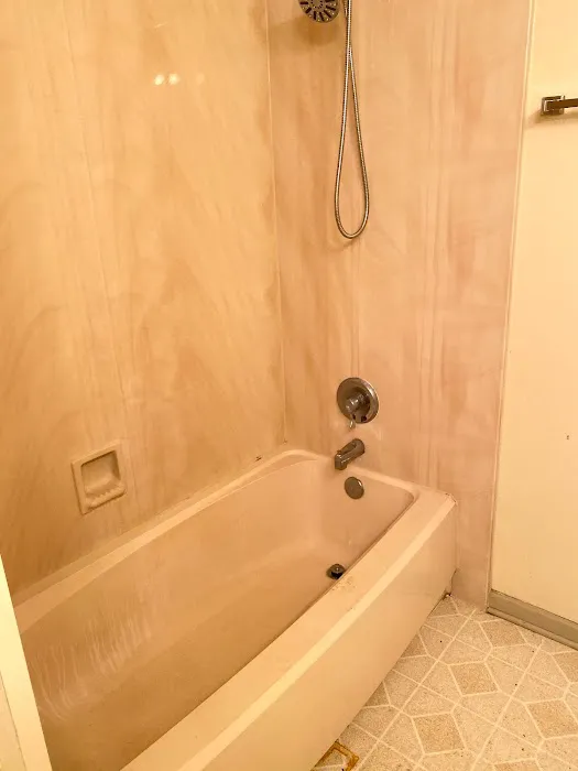 CUTTING EDGE REFINISHING Picture 7