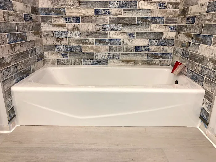 Bathtub Refinishing HQ I Chicago Tub Reglazing Picture 4