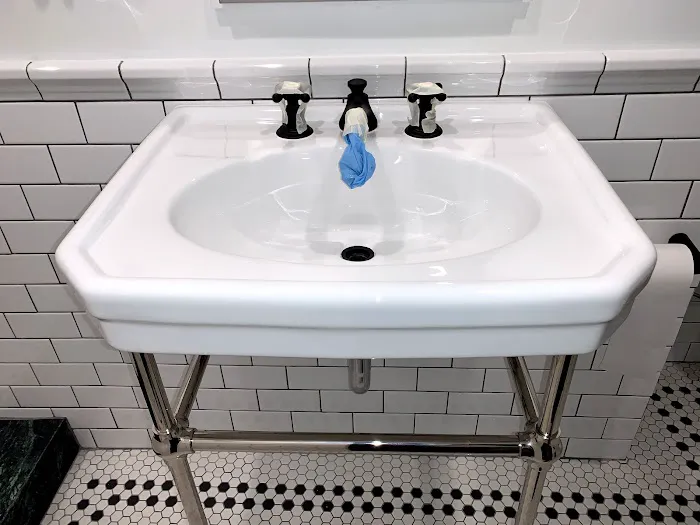 Chicago Bathtub Refinishing I Art of Tub Reglazing Picture 3