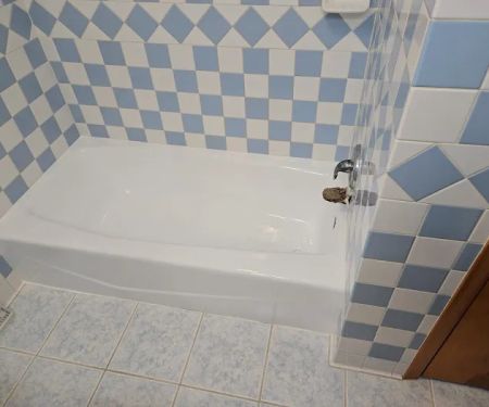 Pallidan Tub Refinishing