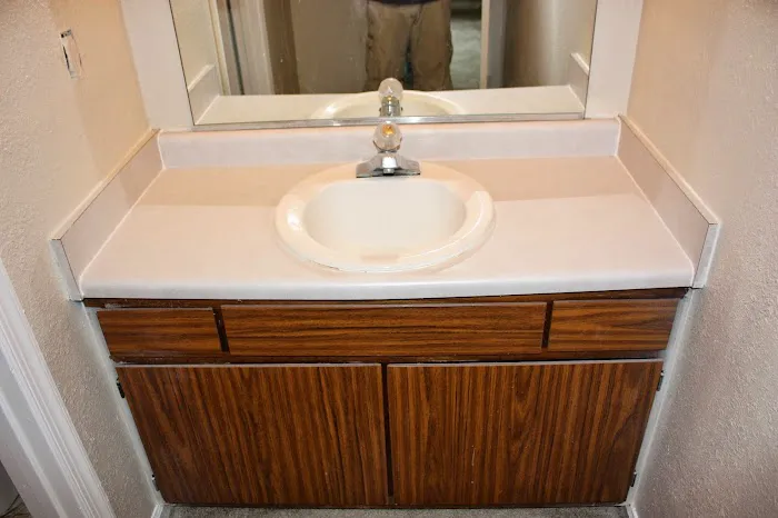 Amazing Refinishing Picture 4