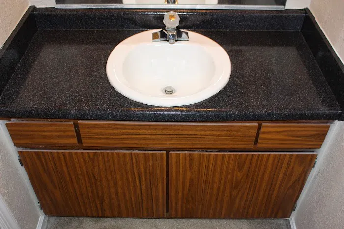 Amazing Refinishing Picture 7