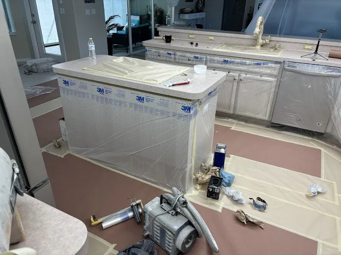 Snave's Refinishing Picture 3