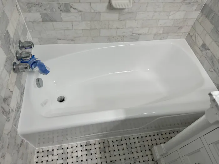 Tub Coaters Tub and Tile Refinishing Picture 3