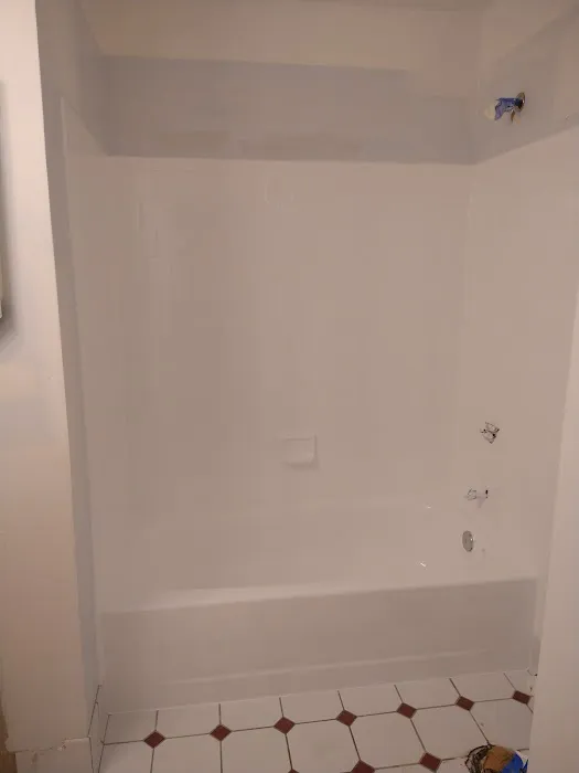 Tub Coaters Tub and Tile Refinishing Picture 8