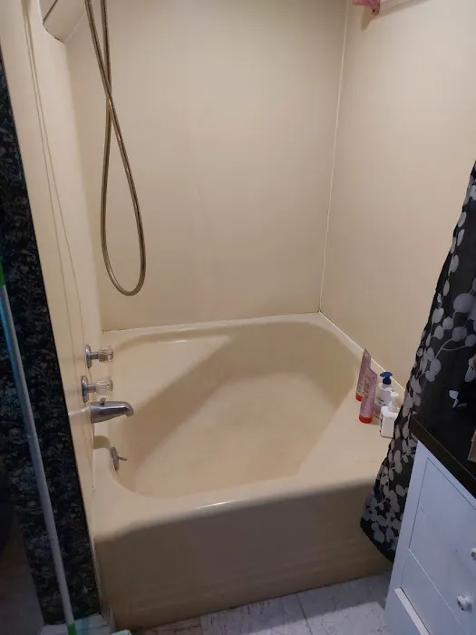 Affordable Refinishing LLC Picture 2