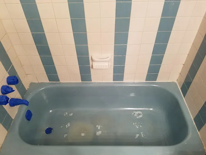 Armorkote Refinishing and Bathtub Reglazing Philadelphia and Bucks County Picture 10