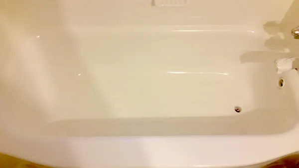 R J's Tub & Tile Refinishing, LLC Picture 10
