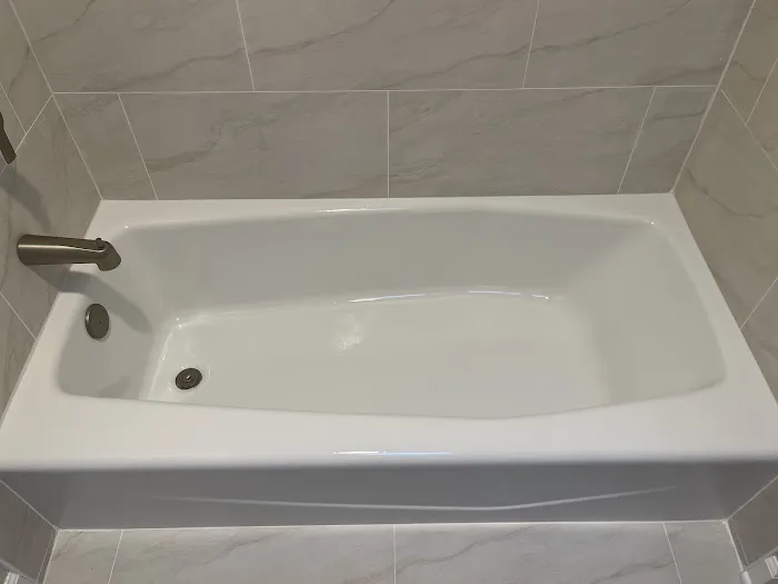 R J's Tub & Tile Refinishing, LLC Picture 5