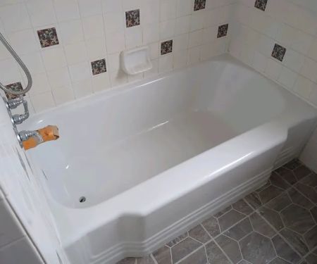 Everglaze Coatings | Bathtub Refinishing and Reglazing Services
