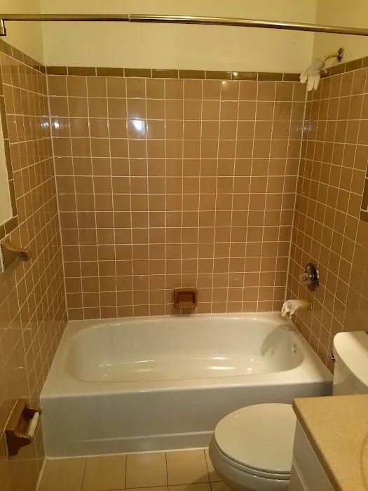 Crown Tubs Refinishing L.L.C Picture 5