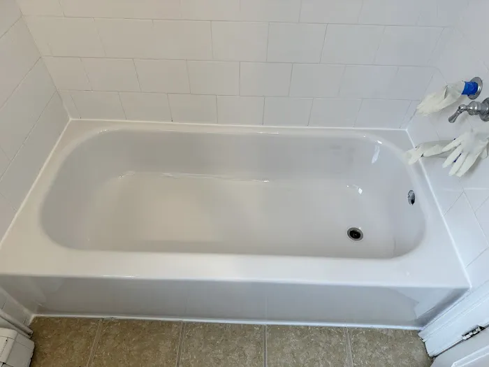 Prime Bathtub And Tiles Refinishing Corp Picture 3