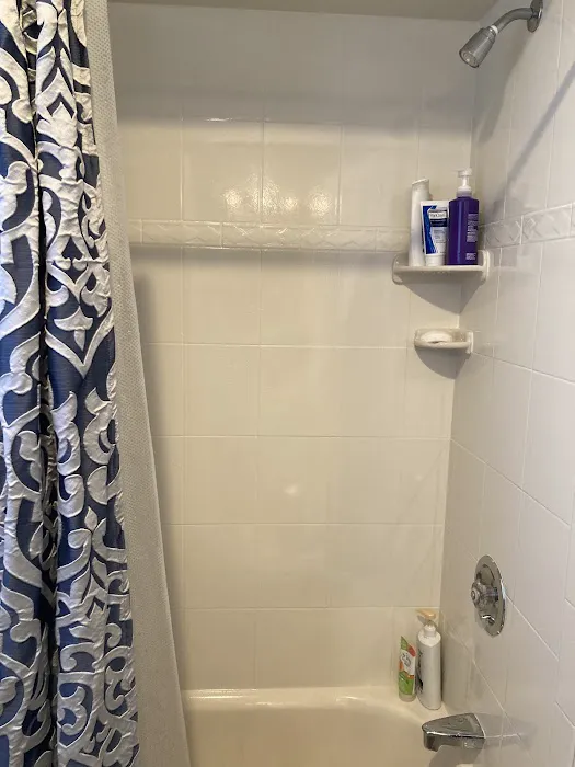 Prime Bathtub And Tiles Refinishing Corp Picture 1