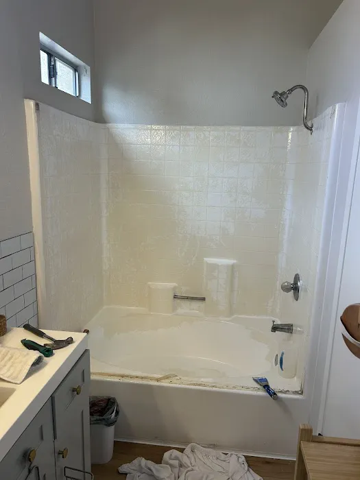 Bathroom Surface Solutions Picture 3