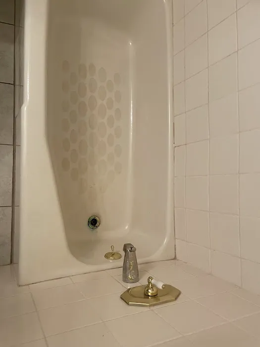 Miracle Method Surface Refinishing Picture 4