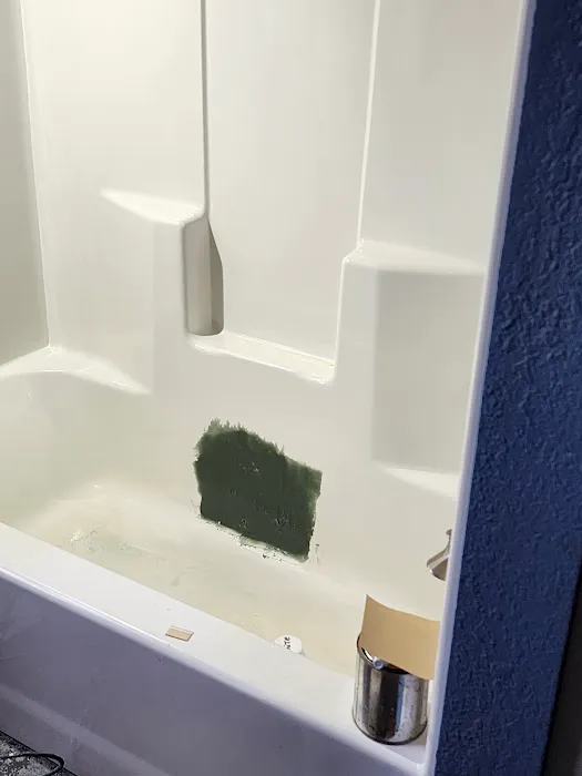 Flora's Tub Repair LLC Picture 9