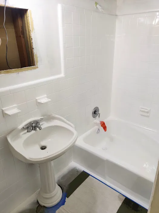 K&B Tub restoration & Home Remodeling Picture 5