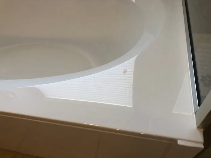 Odorless Bathtub Refinishing. Serving Austin Area Picture 9