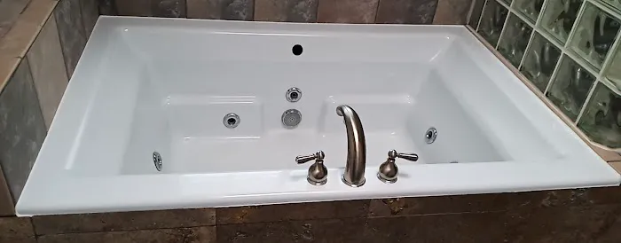 Advanced Refinish Picture 5