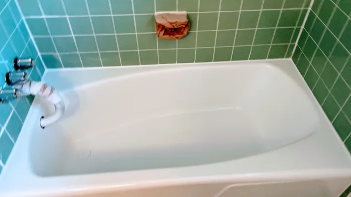 GoPro Tub Refinishing Picture 9