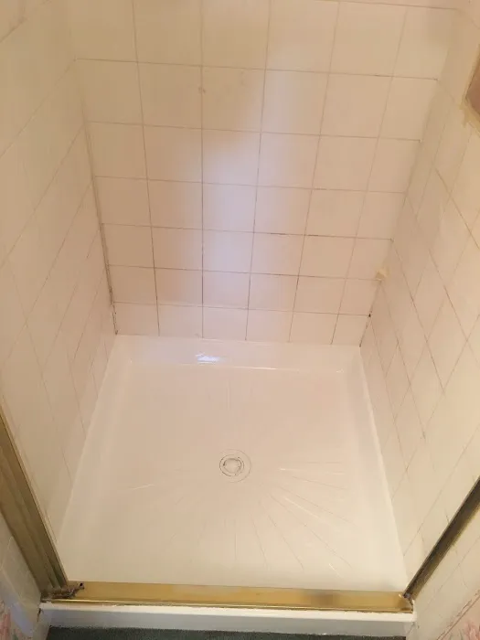 GoPro Tub Refinishing Picture 4