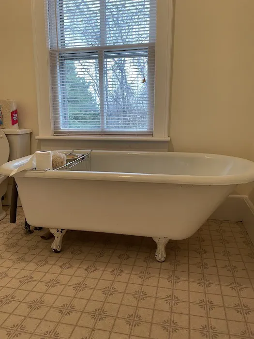 Miracle Method Surface Refinishing of Greater Raleigh Picture 7