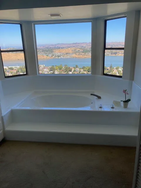 America's Tub & Tile Refinishing Picture 5