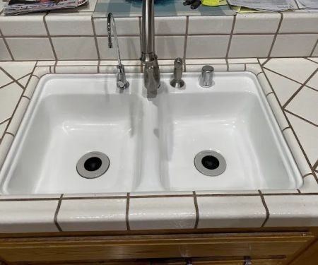 America's Tub & Tile Refinishing