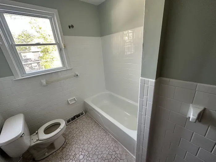 Jersey Bathtub Refinishing Picture 8