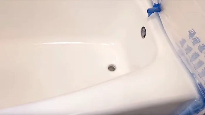 Pro Bathtub Refinishing Picture 2