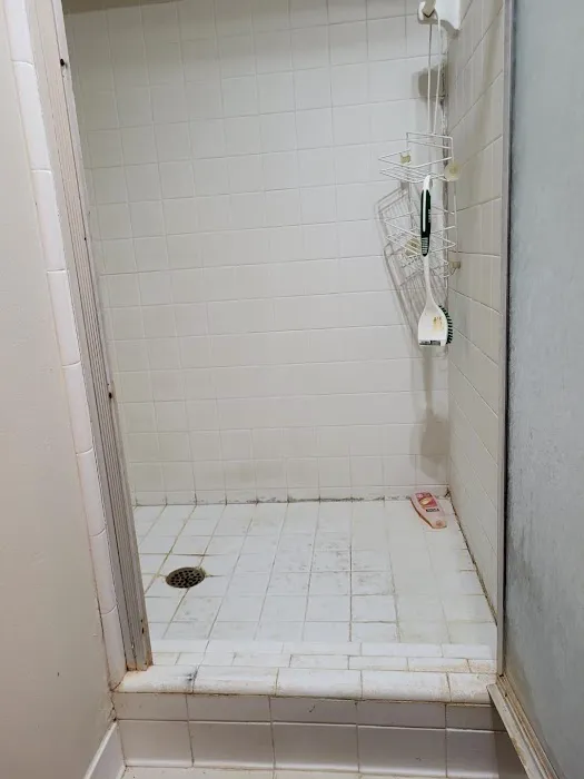 A+ Bathtub & Tile Refinishing Houston Picture 7