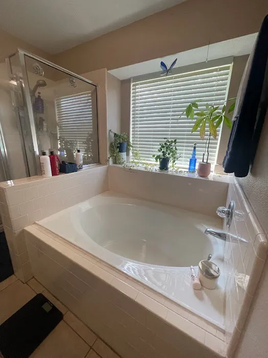 A+ Bathtub & Tile Refinishing Houston Picture 10