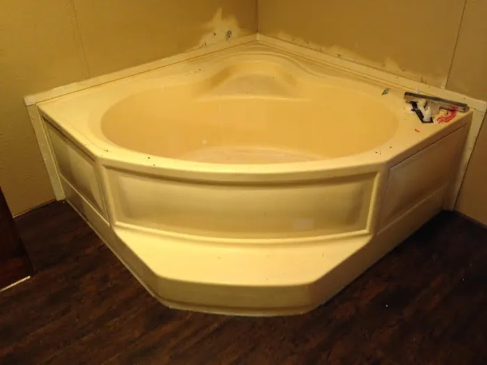 A+ Bathtub & Tile Refinishing Houston Picture 9