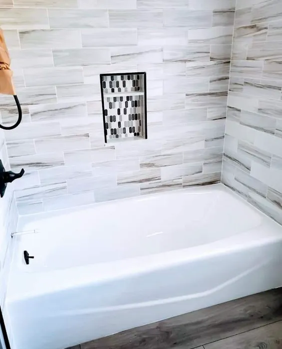 The Tropical Tub Doctor Picture 3