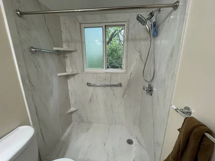 Five Star Bath Solutions of Macomb Picture 3