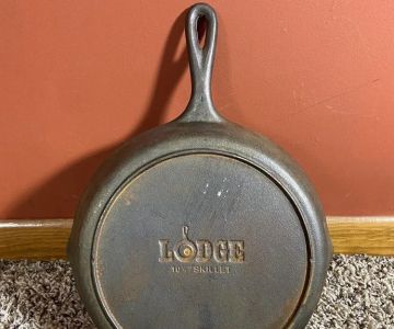 How to Identify and Repair Vintage Cast Iron Cookware | Expert Tips