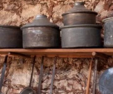How to Identify and Value Vintage Cast Iron Cookware