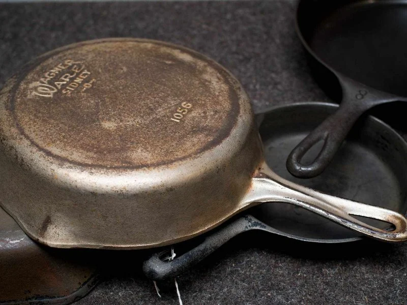 Best Way to Clean Vintage Cast Iron Cookware and Restore Its Beauty