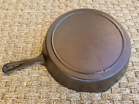 How to Identify and Refinish Vintage Cast Iron Pans for Optimal Use