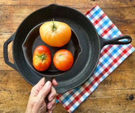 The Benefits of Cast Iron Pans: Why You Should Use Them