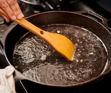 Best Way to Clean and Care for Your Cast Iron Pan: Tips and Tricks