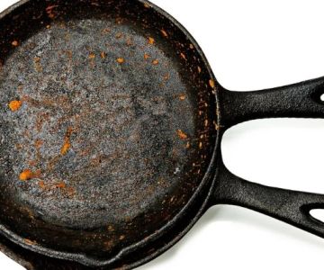 How to Identify and Restore Vintage Cast Iron