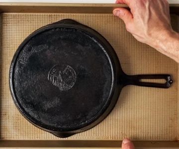 How Often Should You Season a Cast Iron Pan for Optimal Performance?